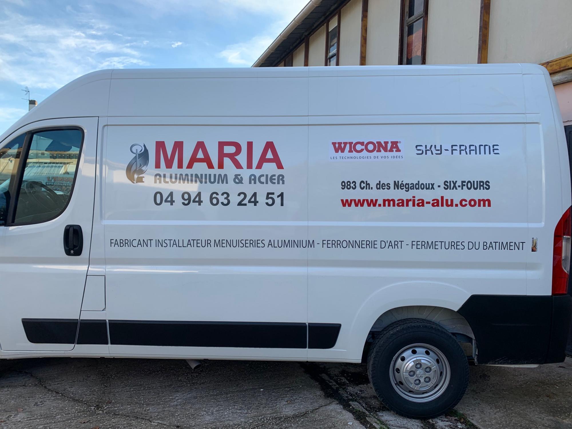 décoration véhicule enseigne publicitaire