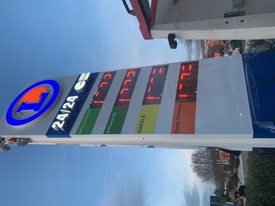 Totem essence – Leclerc La Seyne-sur-Mer